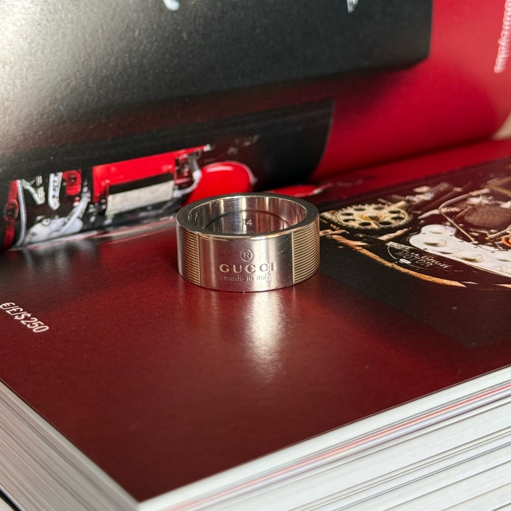 Authentic Gucci Sterling 925 Silver Signature Band Ring sz 14 - 6 3/4 USA